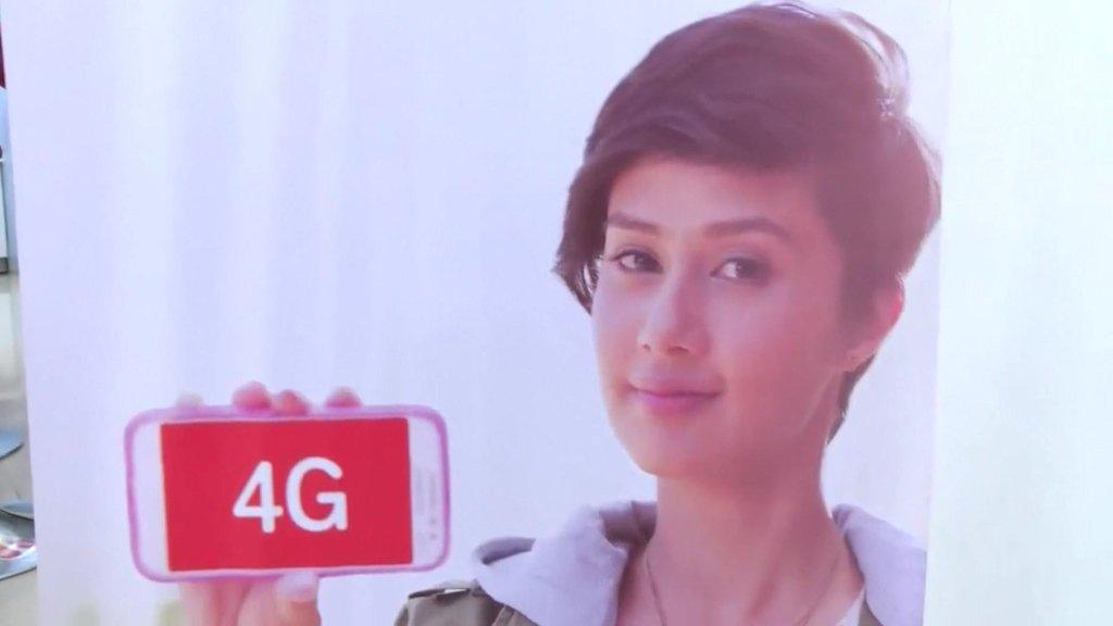 4G phone ad