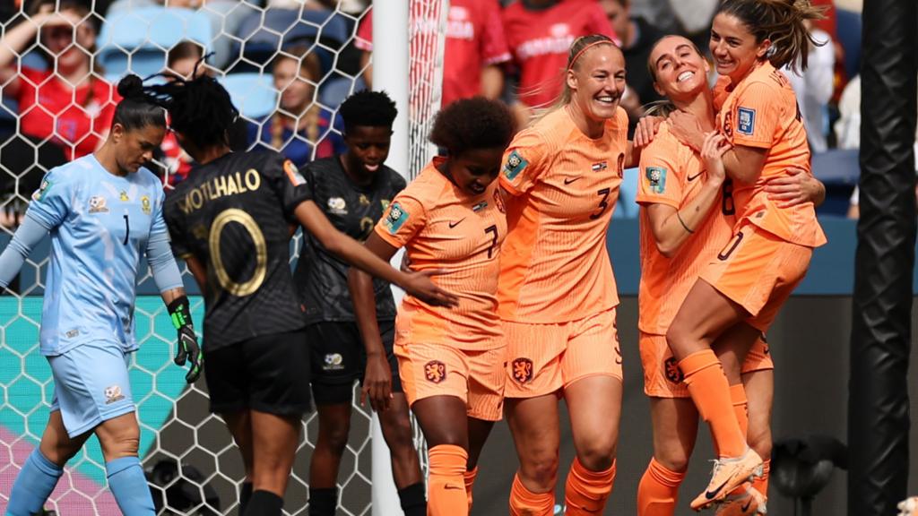 HERO Jill Roord scores Netherlands' opener against South Africa