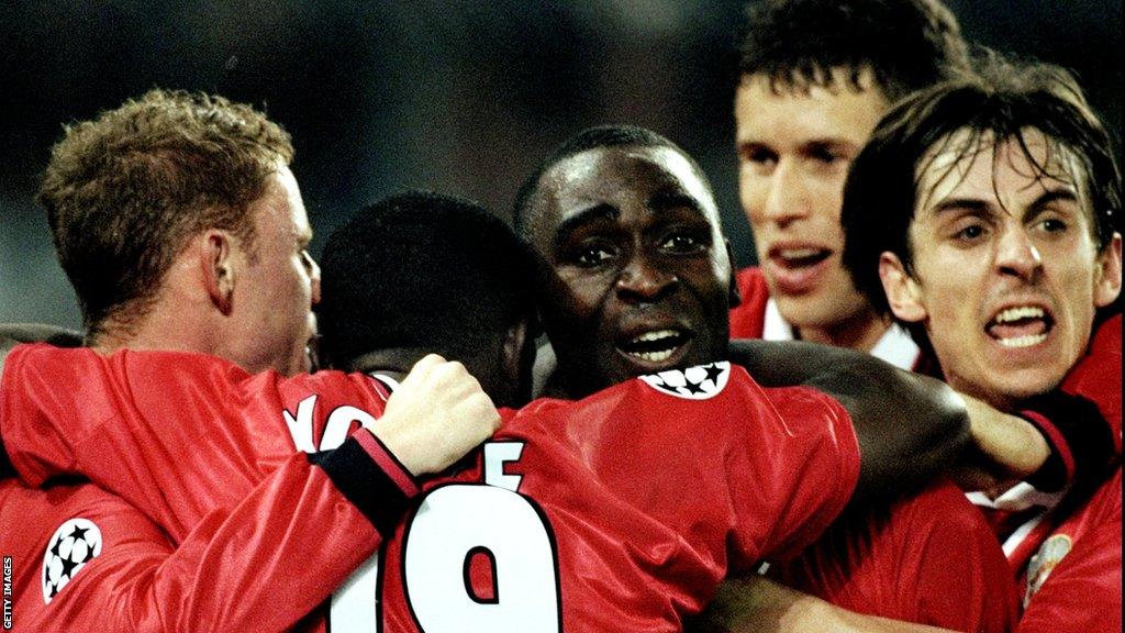 Manchester United celebrate Andy Cole's winner in the Champions League semi-final second leg against Juventus in April 1999