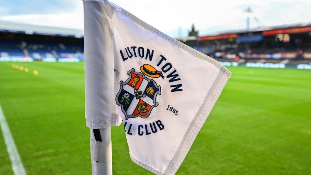 A corner flag bearing the Luton Town badge at Kenilworth Road