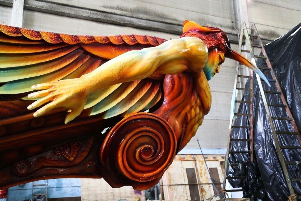 A float is prepared for the Beija-Flor samba school