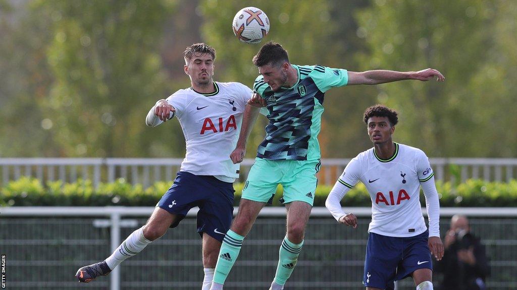 Olly Sanderson (left) playing for Fulham Under-21s