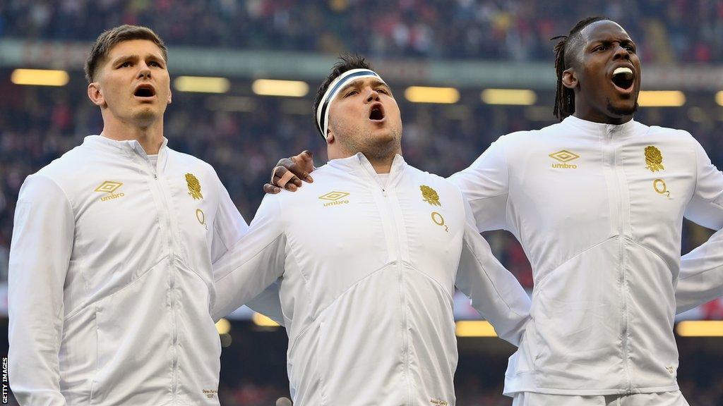 England players Jamie George, Maro Itoje and Owen Farrell sing the national anthem