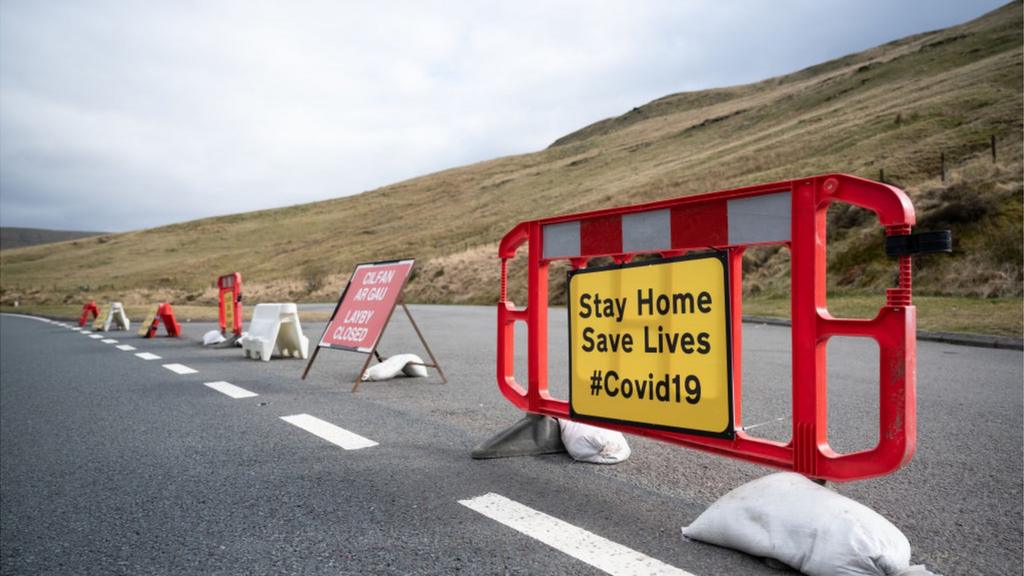 Coronavirus signs on the A470 near Pen-y-Fan