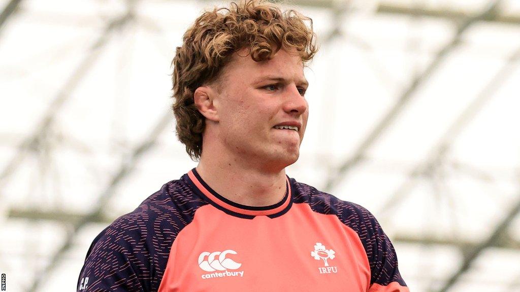 Cian Prendergast training with Ireland