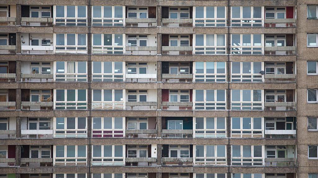 General view of the Balfron Tower in the Brownfield Estate on November 18, 2016 in London, England. Brutalism is a style of architecture, which was popular between the 1950s and 1970s, and is typically characterised by large forms and exposed concrete or brickwork.