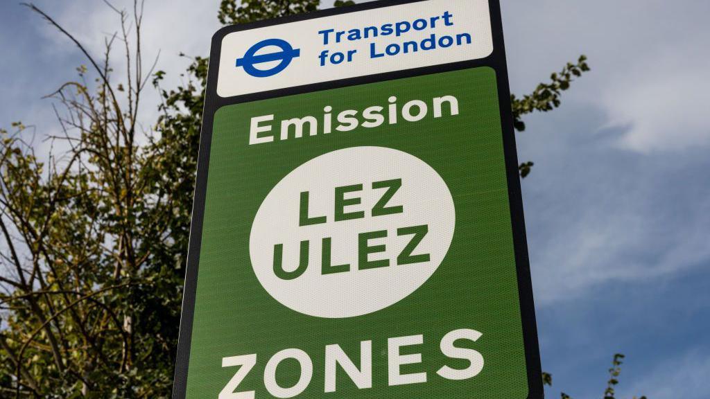 And Ulez sign in London