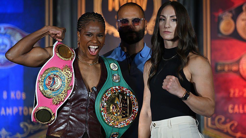Caroline Dubois and Amelia Moore pose 