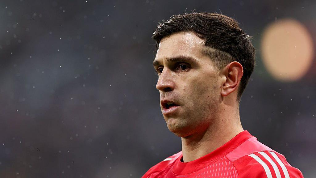 Emiliano Martinez