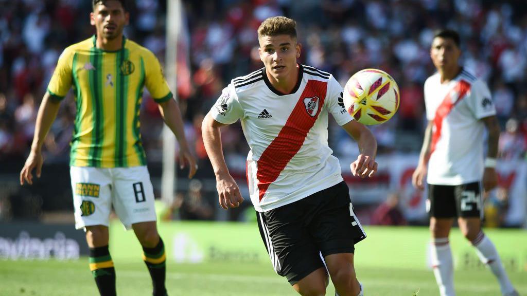 Julian Alvarez in action for River Plate