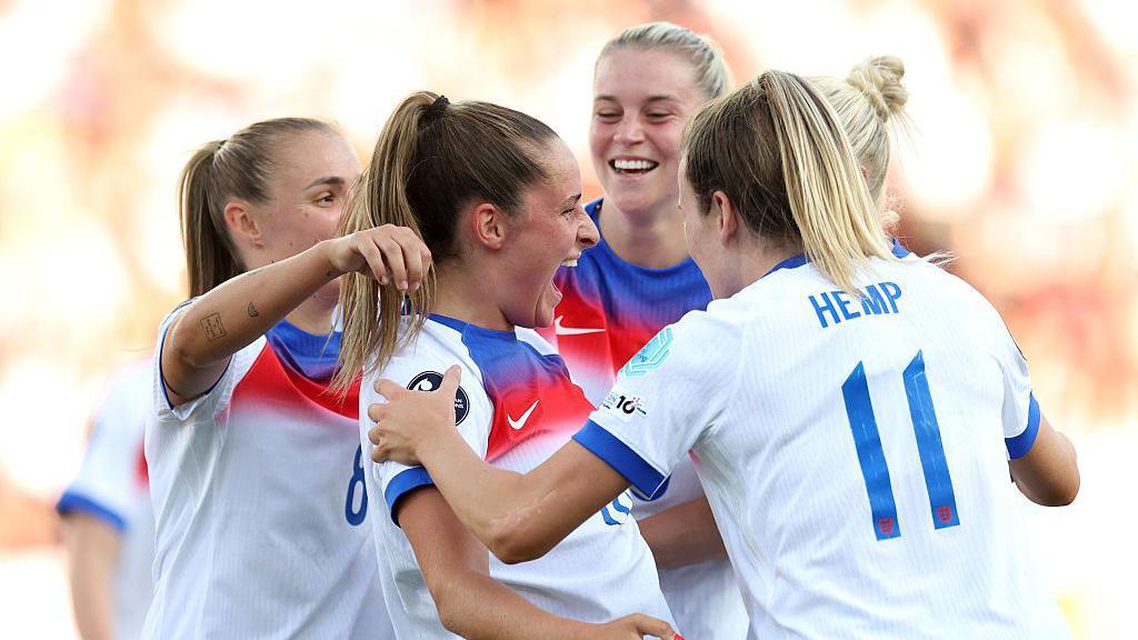 Ella Toone celebrating England's fourth goal against the Netherlands with teammates Georgia Stanway, Alessia Russo, Alex Greenwood and Lauren Hemp.