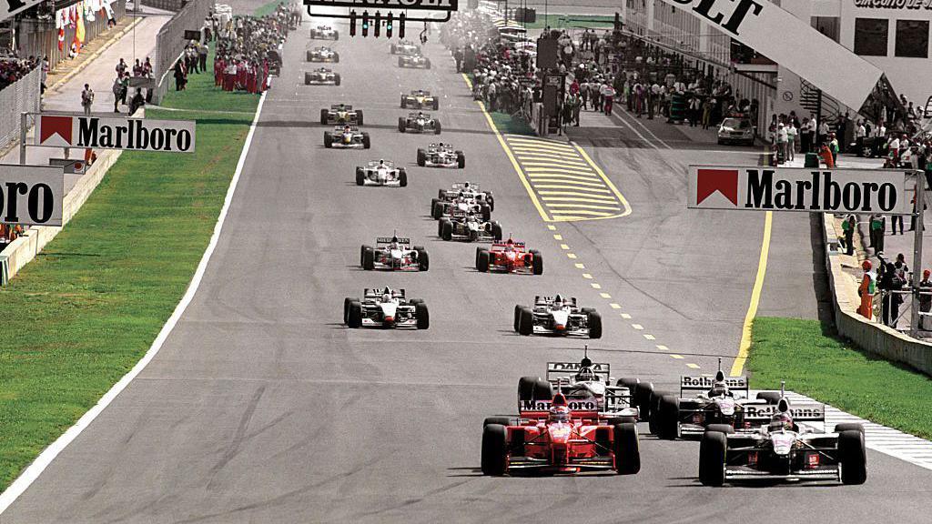 Jacques Villeneuve leading Michael Schumacher at the European Grand Prix in 1997