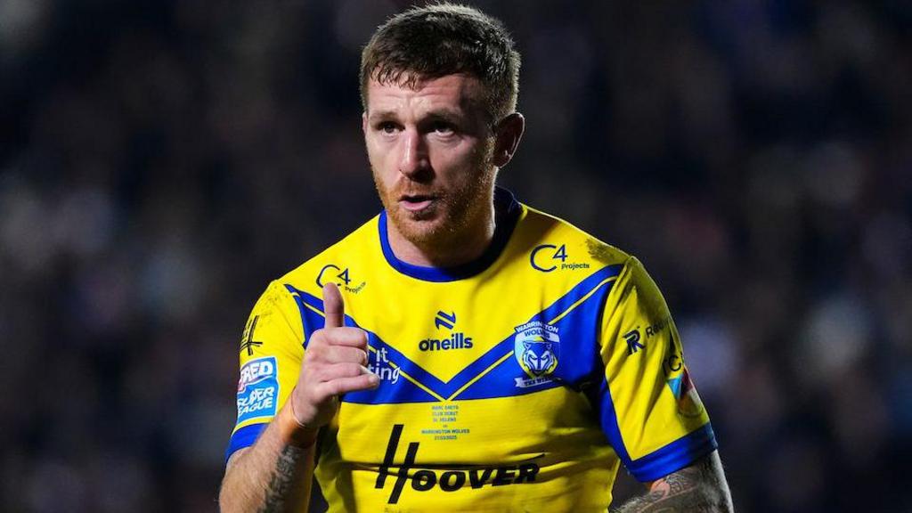 Sneyd shines on debut as Warrington beat St Helens