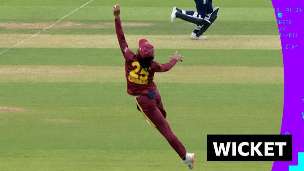 'That's a Jonty Rhodes catch!' - Grimmond takes 'unbelievable' one-handed grab