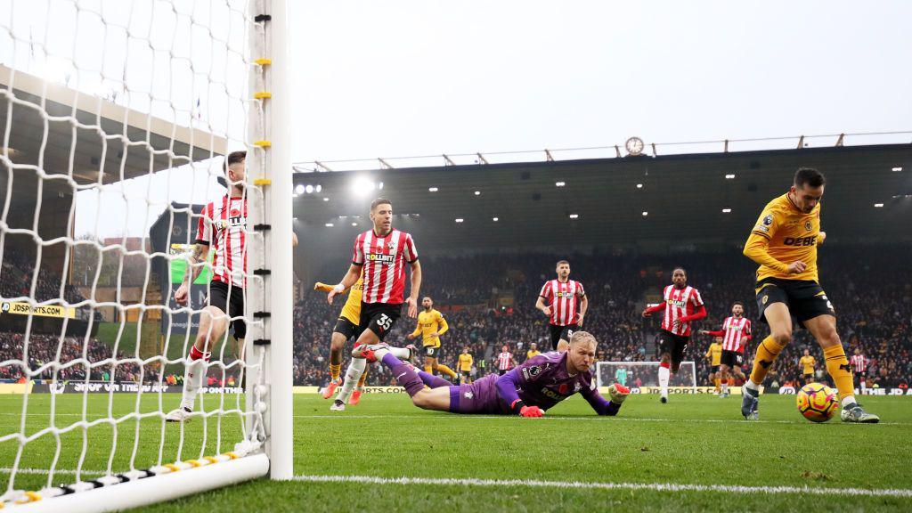 Pablo Sarabia scores for Wolves against Southampton