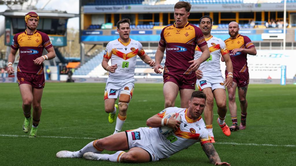Huddersfield handed seventh straight loss by Catalans