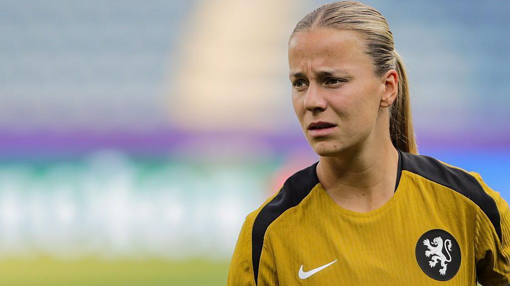 Lynn Wilms playing for the Netherlands