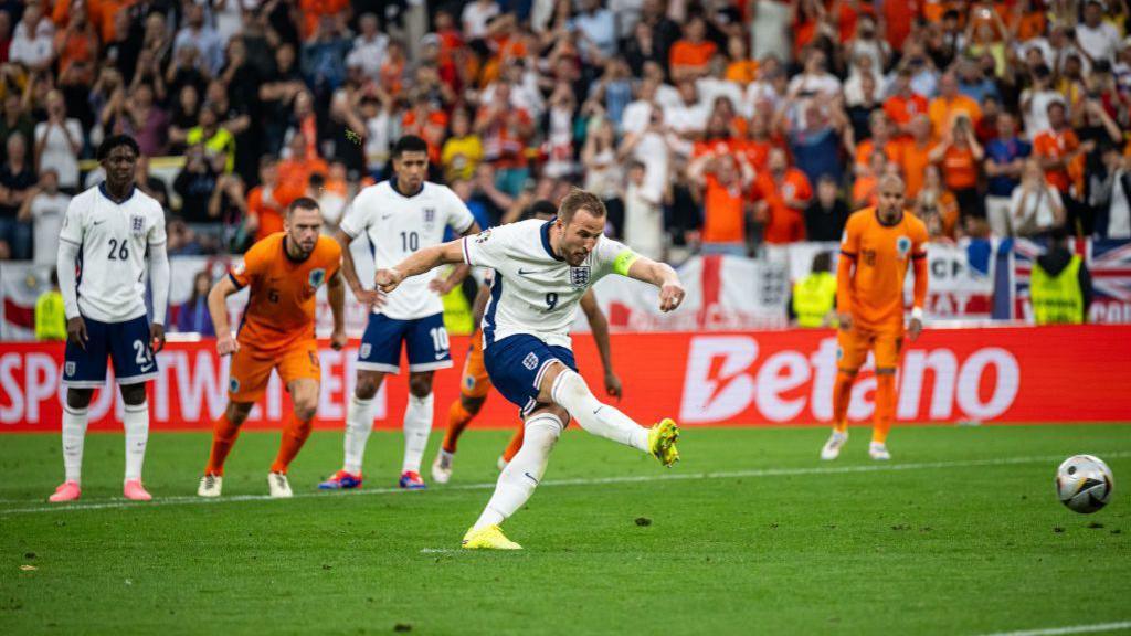 Harry Kane takes a penalty