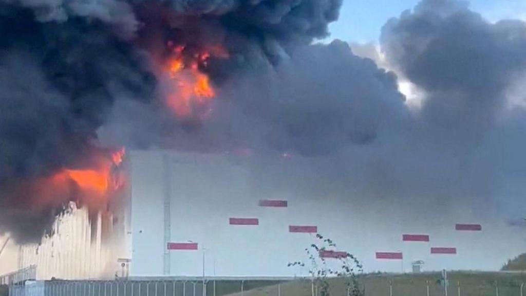 Ukraine hits more Wildberries sites as strike kills five in Moscow region