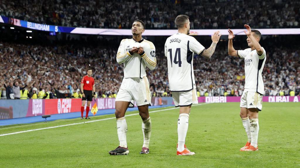 Jude Bellingham celebrates in front of the Real Madrid fans