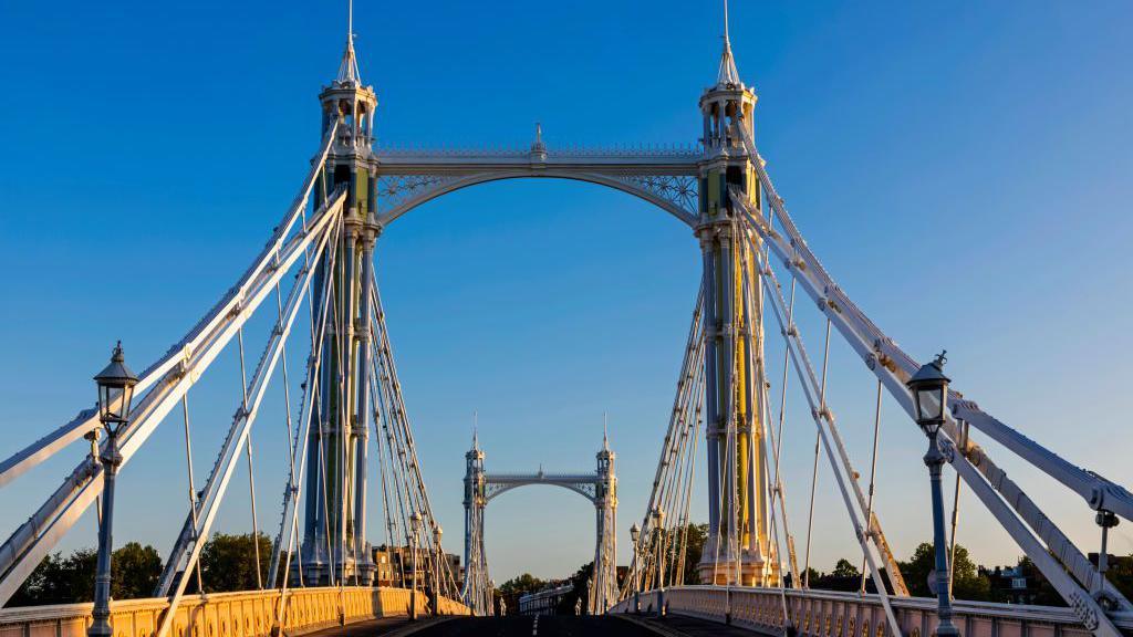 Albert Bridge