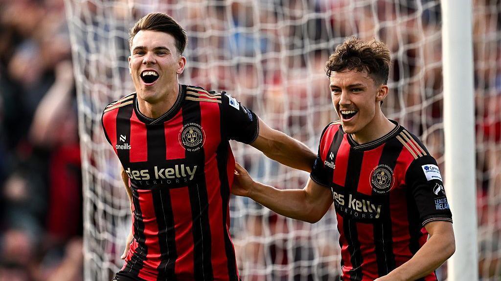 Dayle Rooney celebrates