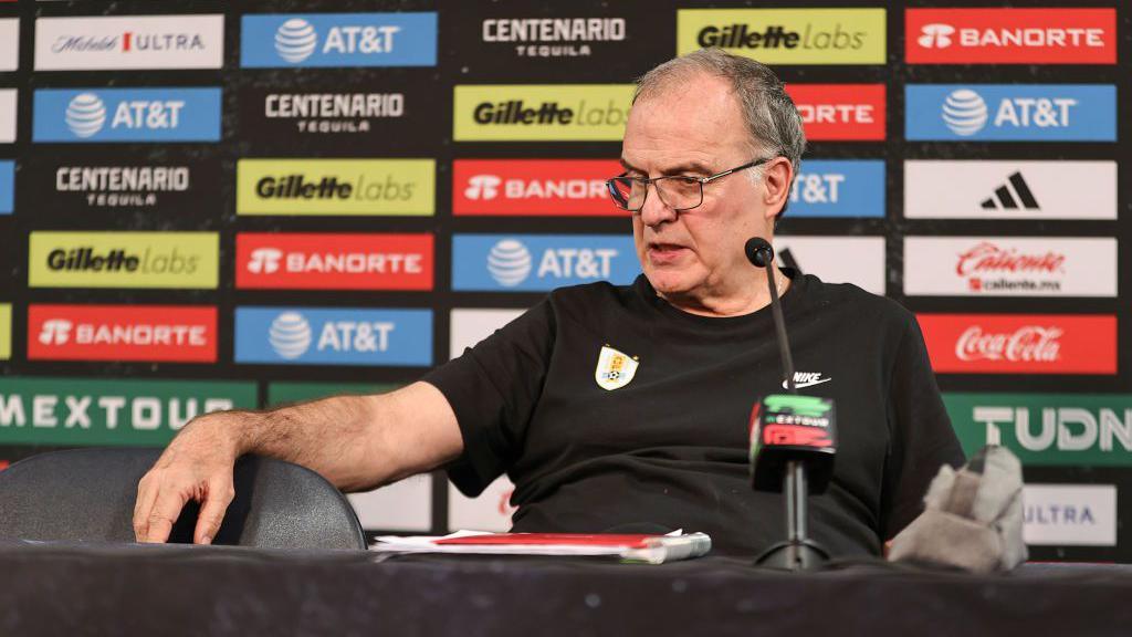 Uruguay manager Marcelo Bielsa