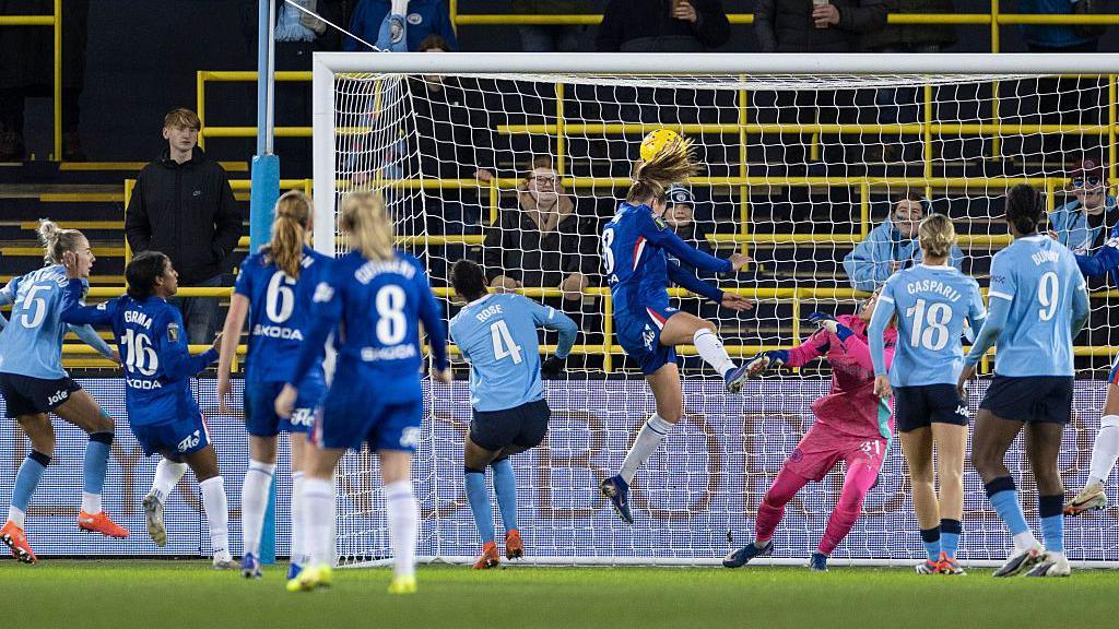 Wieke Kaptein header.