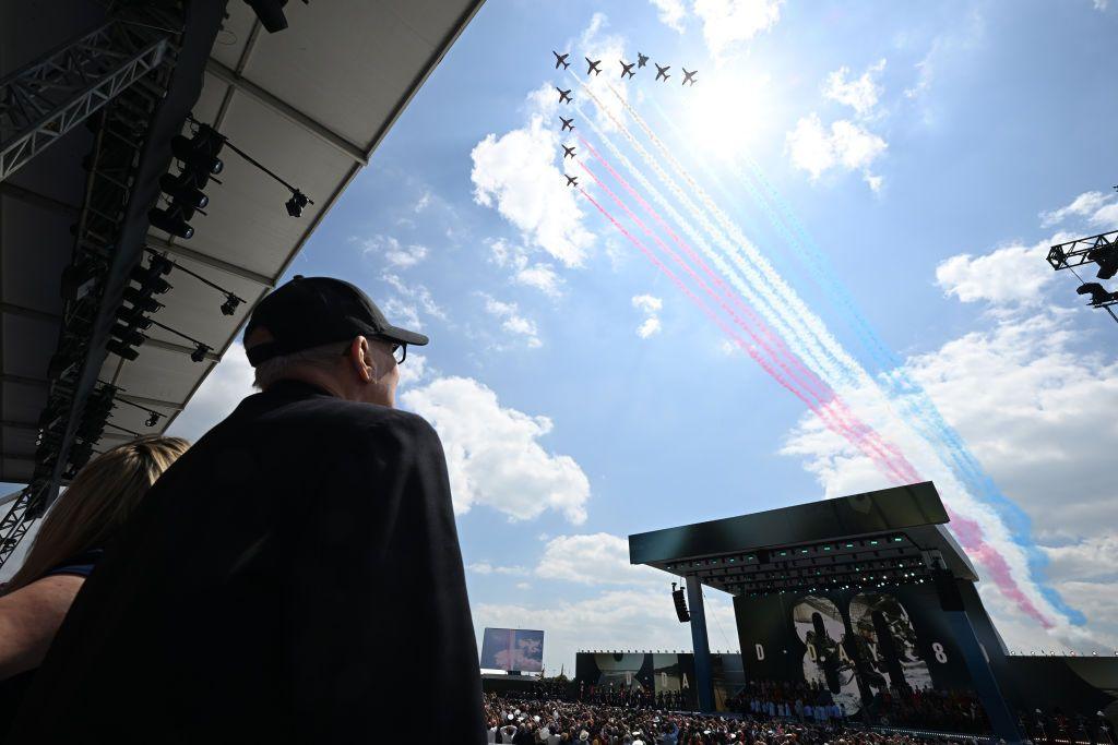  The Red Arrows perform a fly-past 