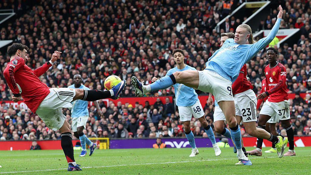 Bruno Fernandes (left) and Erling Haaland