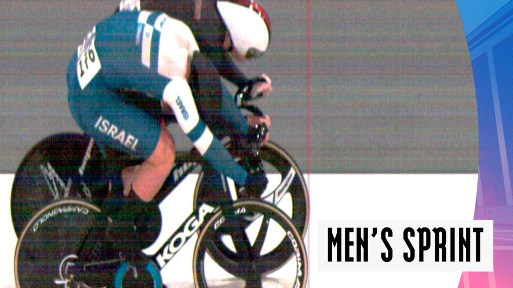 Carlin & Turnbull both into quarter-finals with photo finishes
