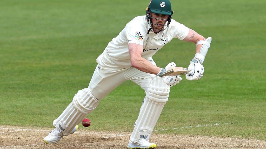 Adam Hose in action for Worcestershire