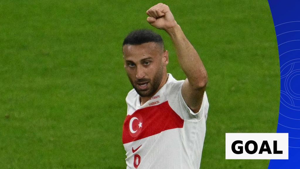 Tosun scores late winner for Turkey against Czech Republic