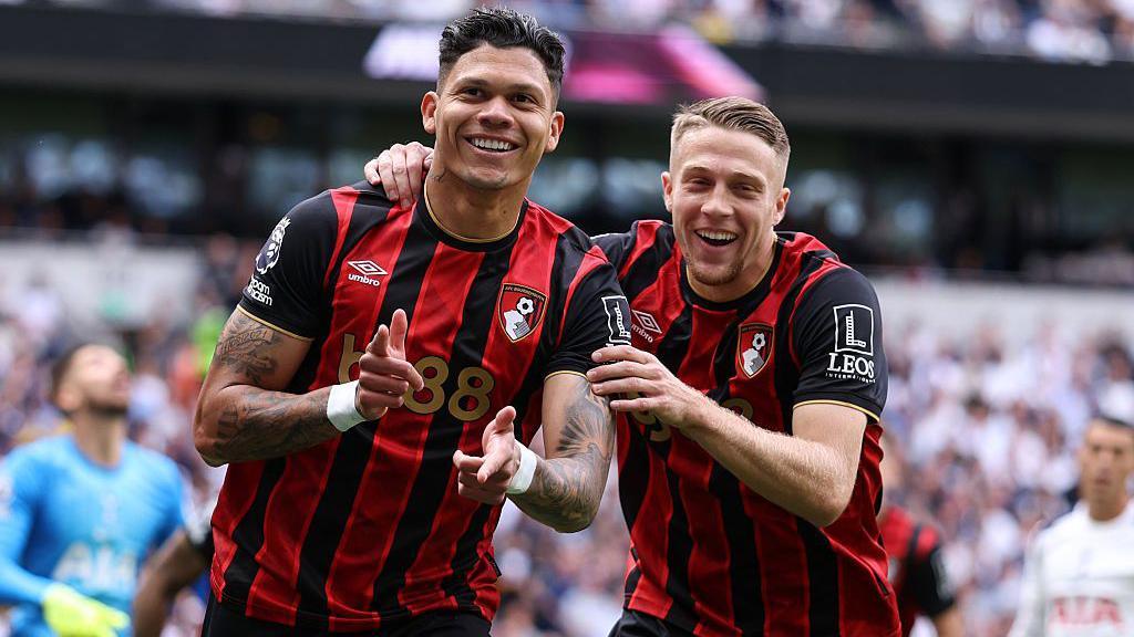 Bournemouth players celebrate against Tottenham Hotspur
