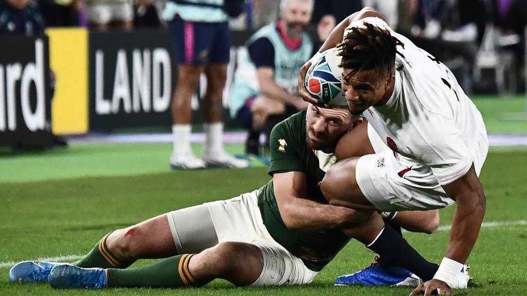 Anthony Watson playing for England in the 2019 World Cup final