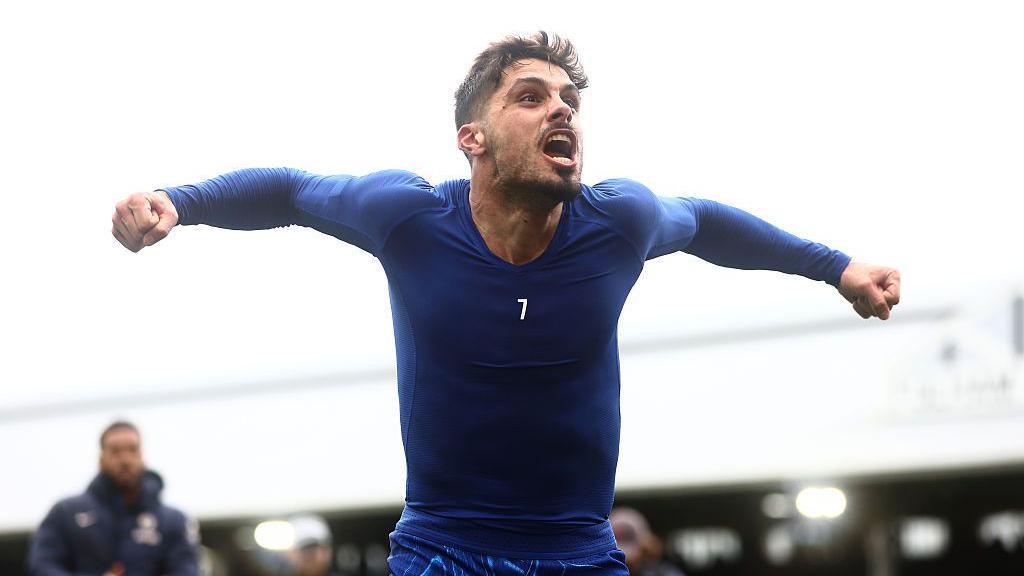 Fulham 1-2 Chelsea: Pedro Neto on Blues' 'belief' - BBC Sport