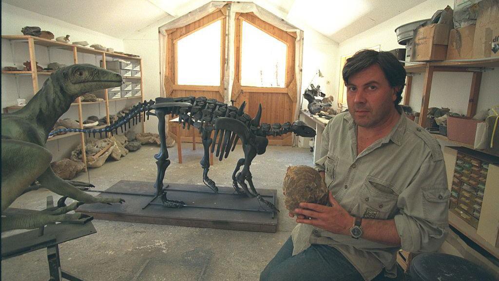 Alain Cabot in the museum’s laboratory in 1999