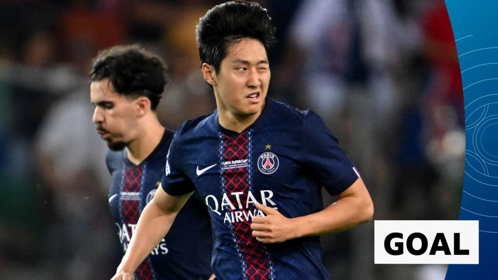 Lee's superb strike gives PSG lifeline against Spurs