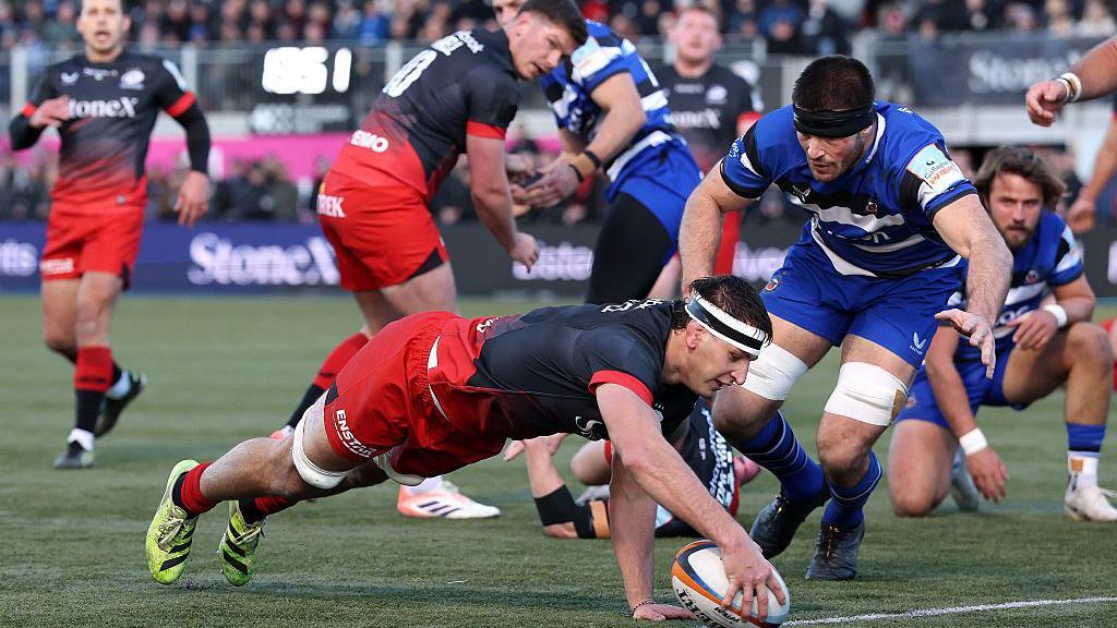Juan Martin Gonzalez dives over to score a try for Saracens