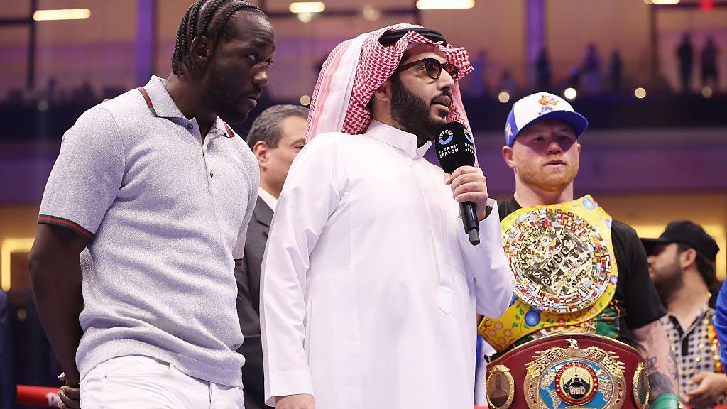 Turki Alalshikh with Saul Alvarez and Terence Crawford