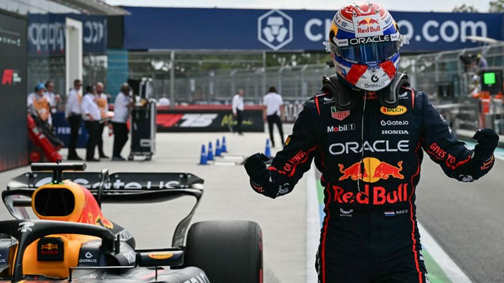 Max Verstappen celebrates taking Miami Grand Prix pole