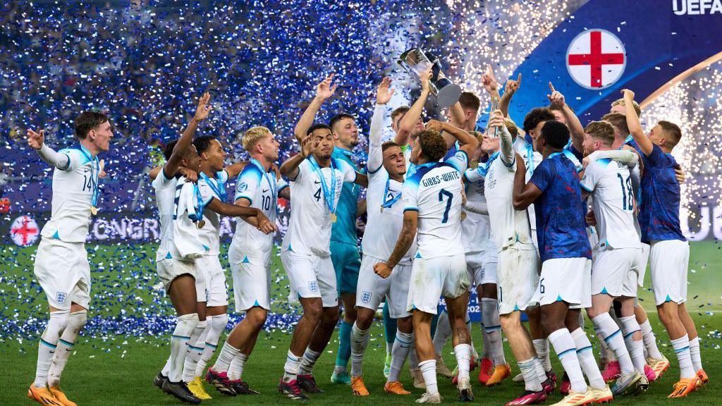 England lift the Under-21 European Championship trophy