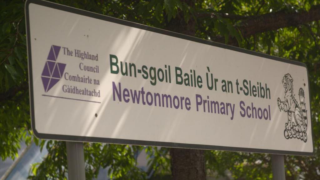 Bun-sgoil Bhail' Ùr an t-Slèibh