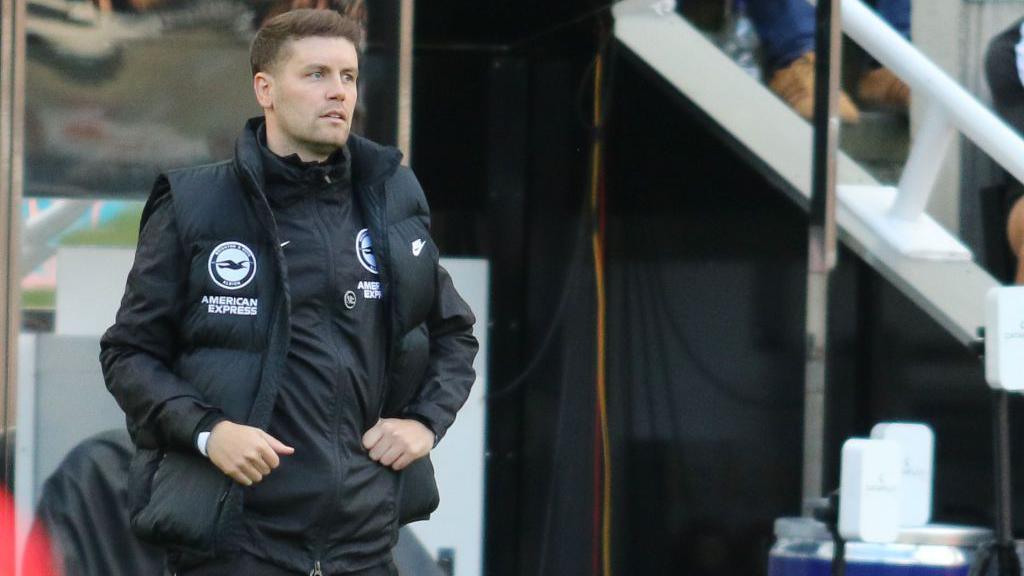 Fabien Hurzeler watches on during Brighton's win over Newcastle