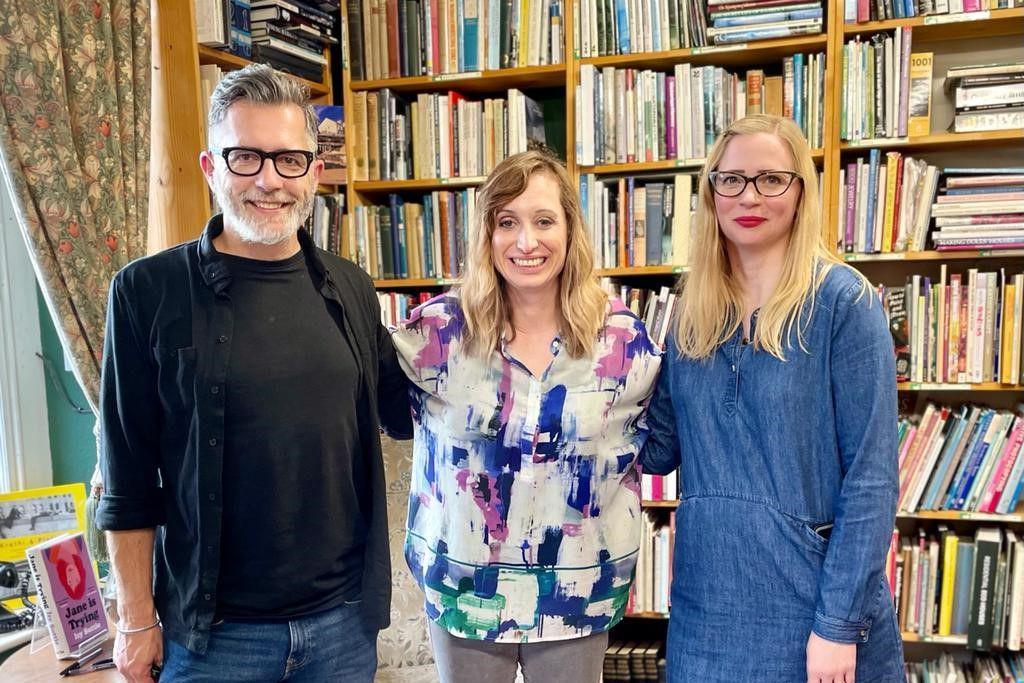 Isy Suttie (centre) with David and Eve Booker