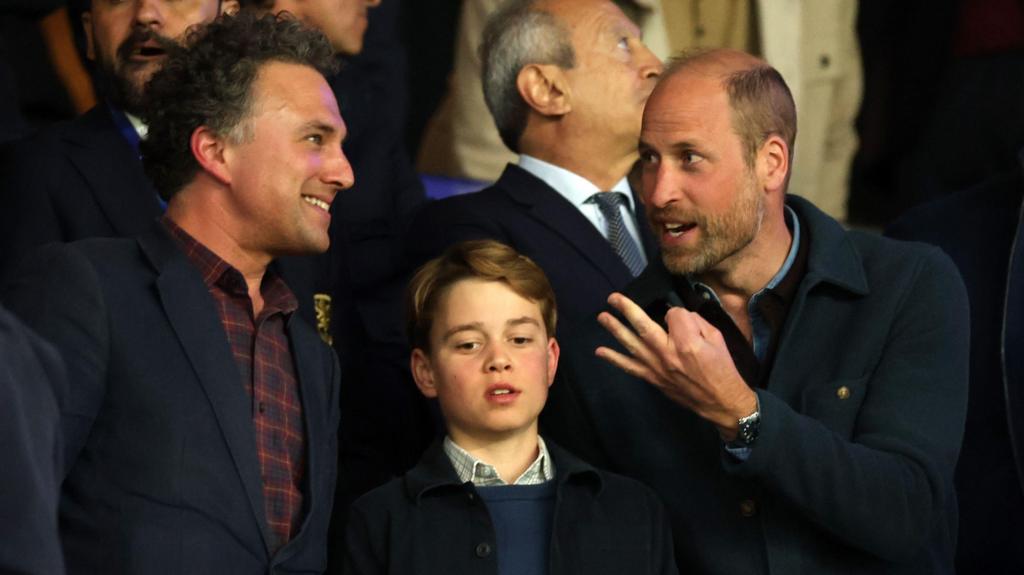 William takes eldest son George to watch Villa in Paris