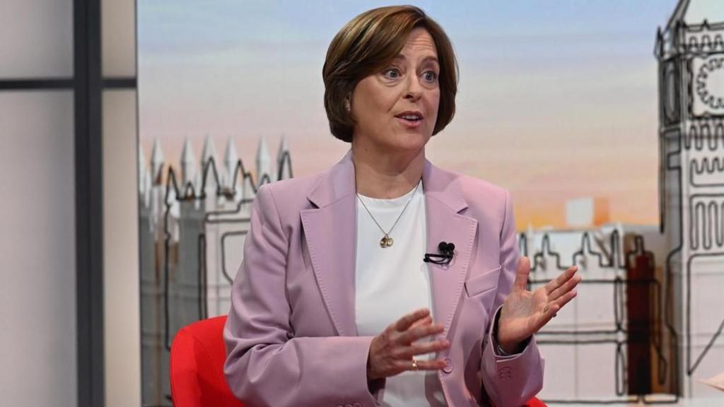 Ofcom Başkanı, BBC’yi Tartışmaların Ardından Hızla Harekete Geçmeye Çağırıyor