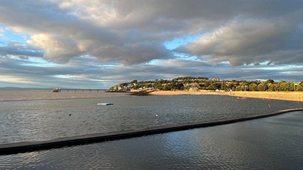 Clevedon marine lake on a cloudy day 