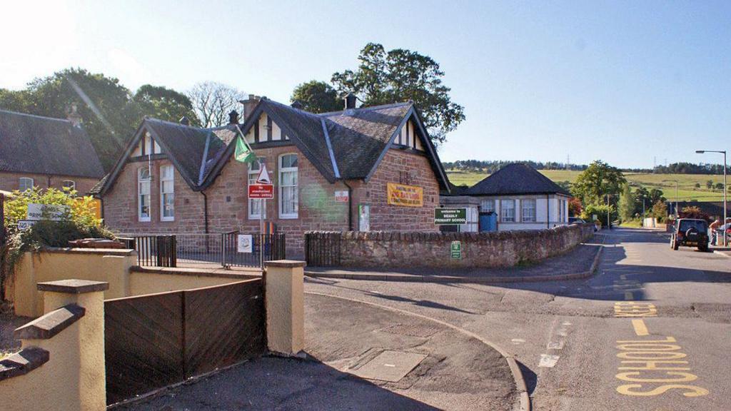 Bun-sgoil na Manachainn