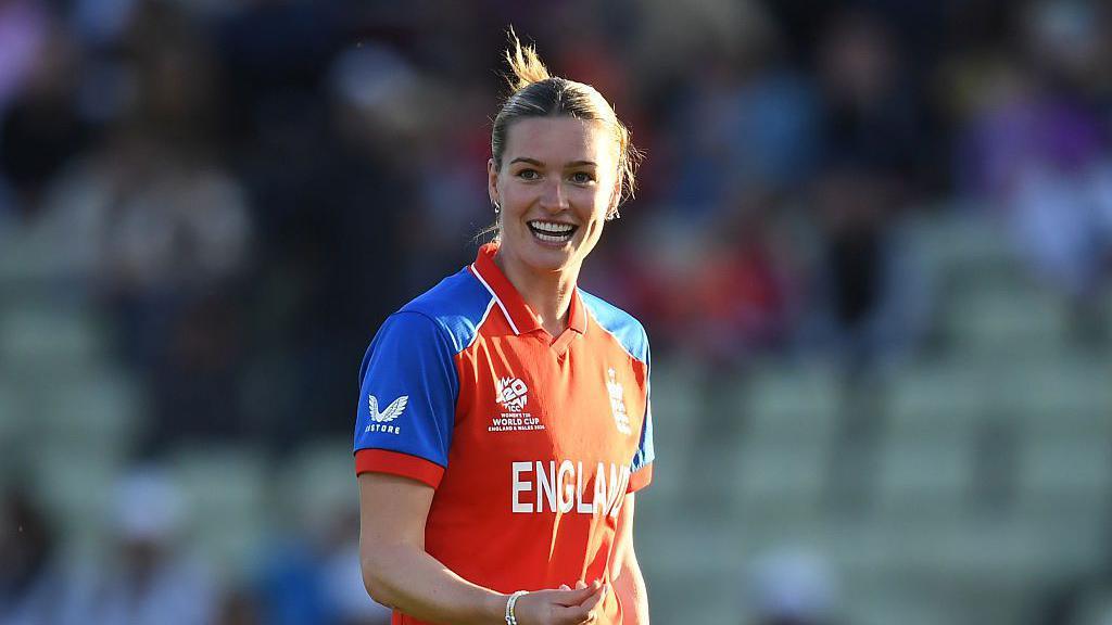 Lauren Bell smiling